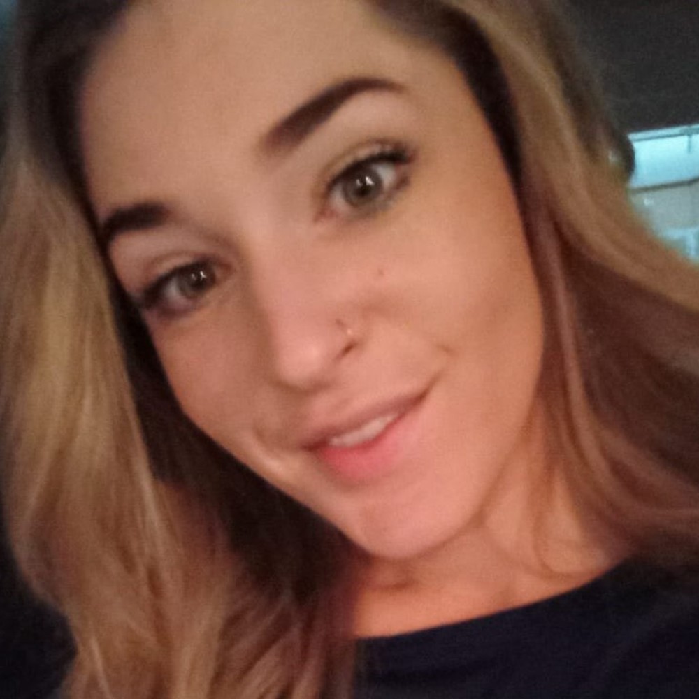 Meet your Posher, Amanda